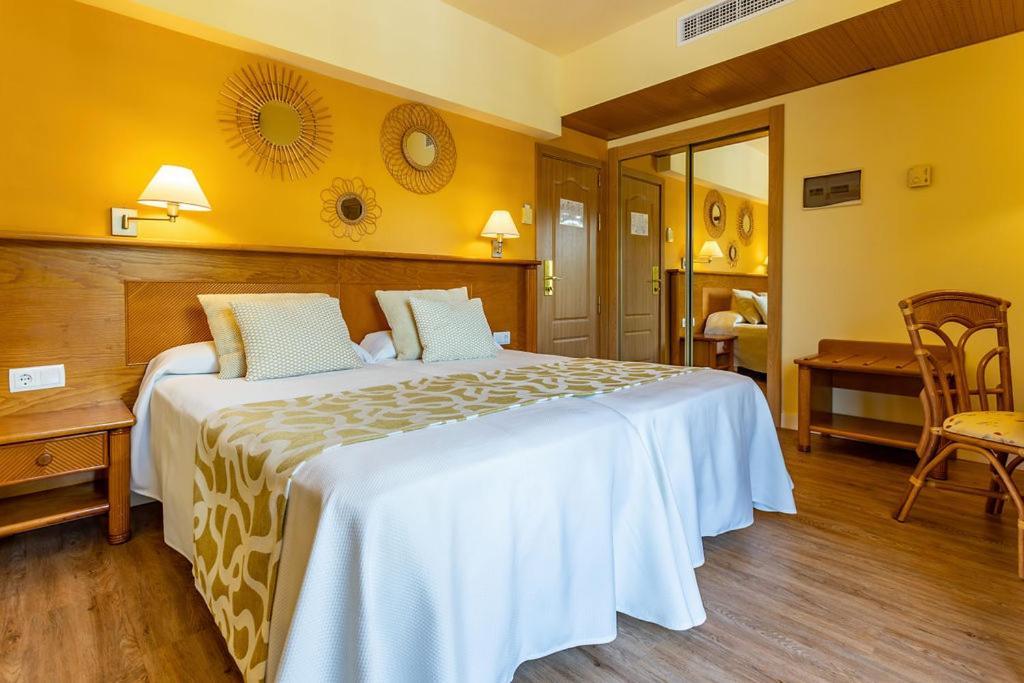 Ona Palmira Hotel Peguera
